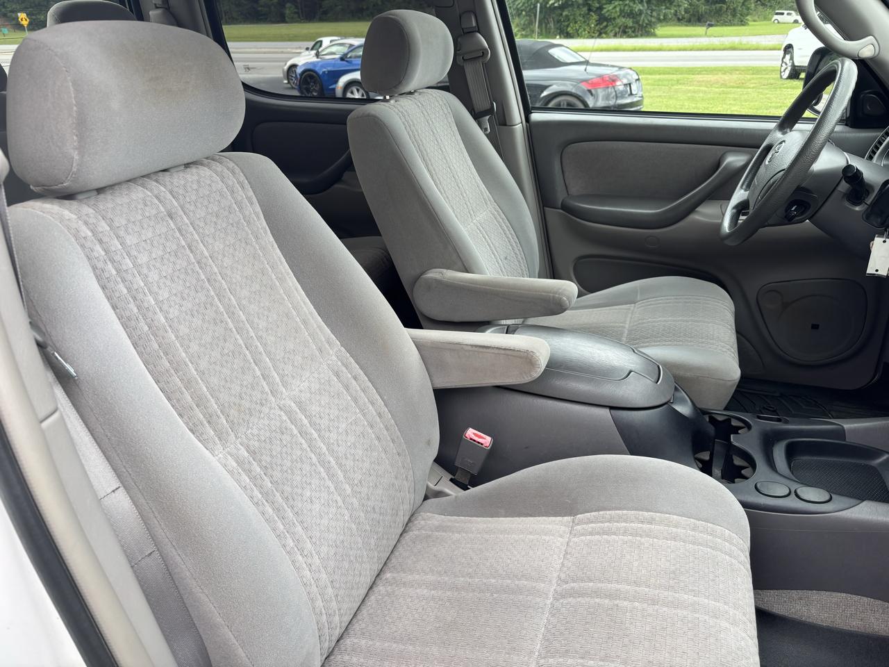 Toyota Tundra SR5 Double Cab 4WD 2004