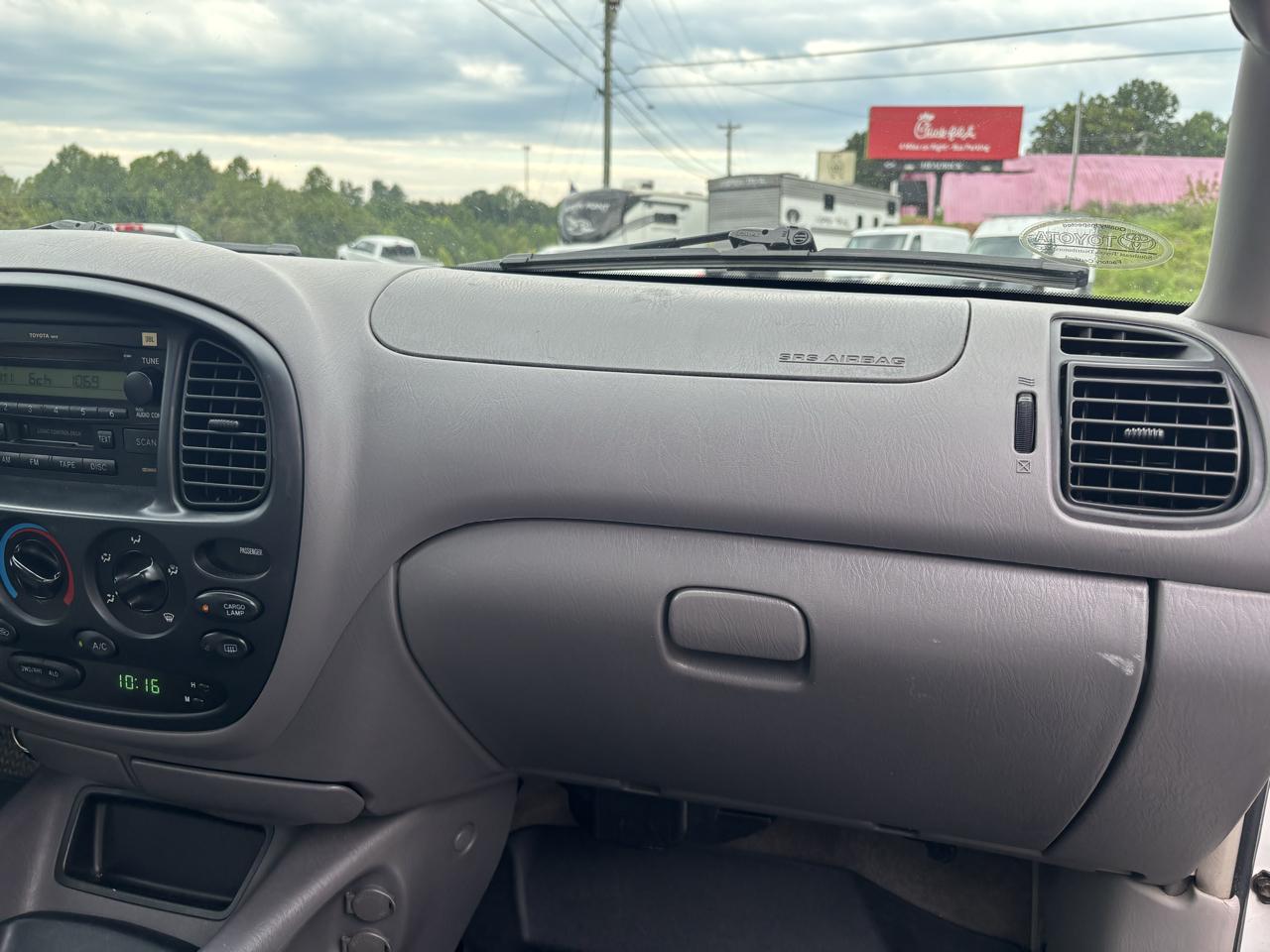 Toyota Tundra SR5 Double Cab 4WD 2004