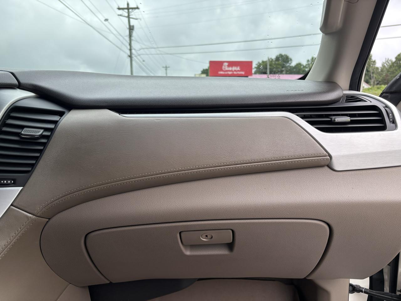 GMC Yukon SLT 2WD 2015