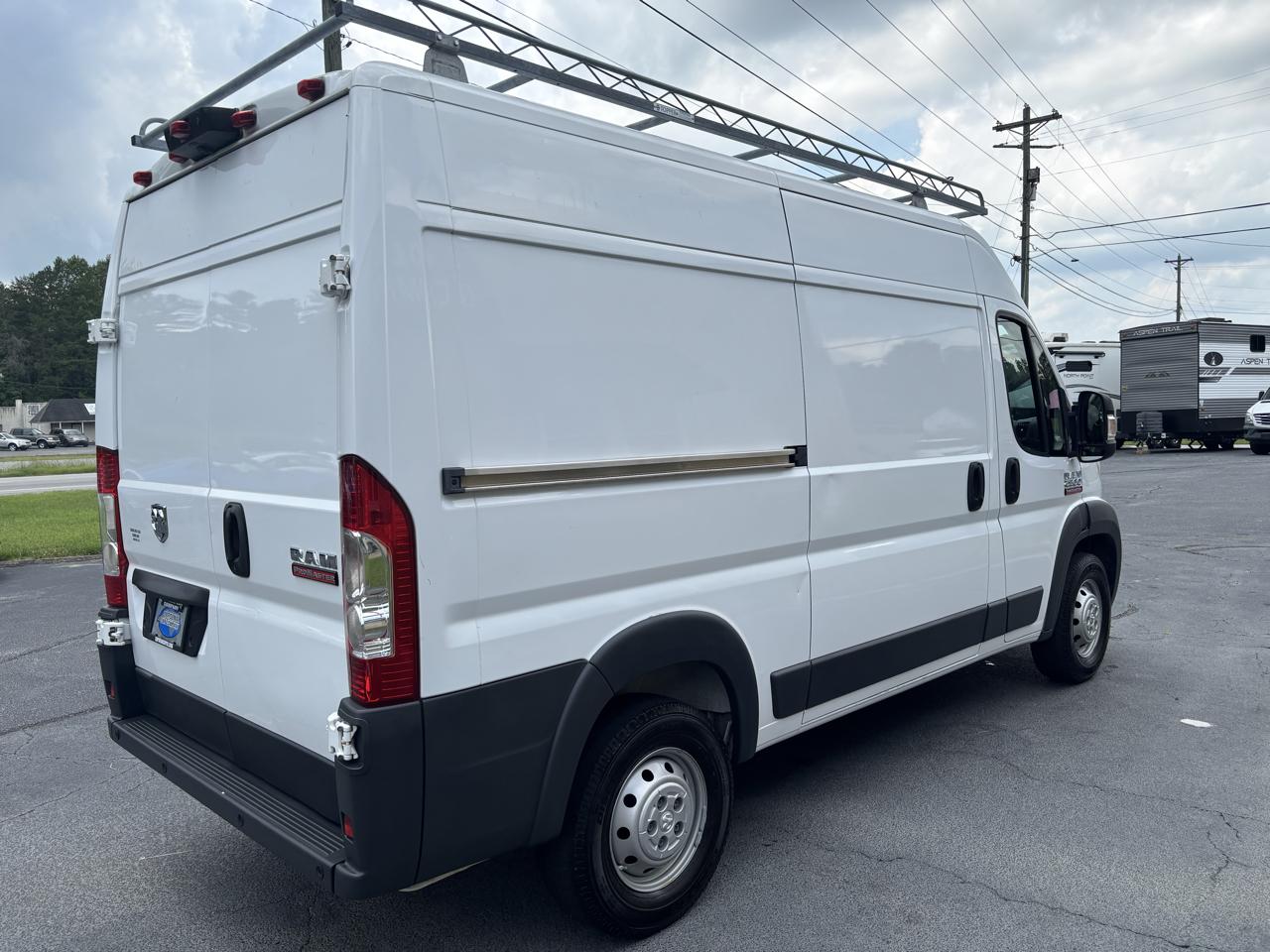 RAM Promaster 2500 High Roof Tradesman 136-in. WB 2017