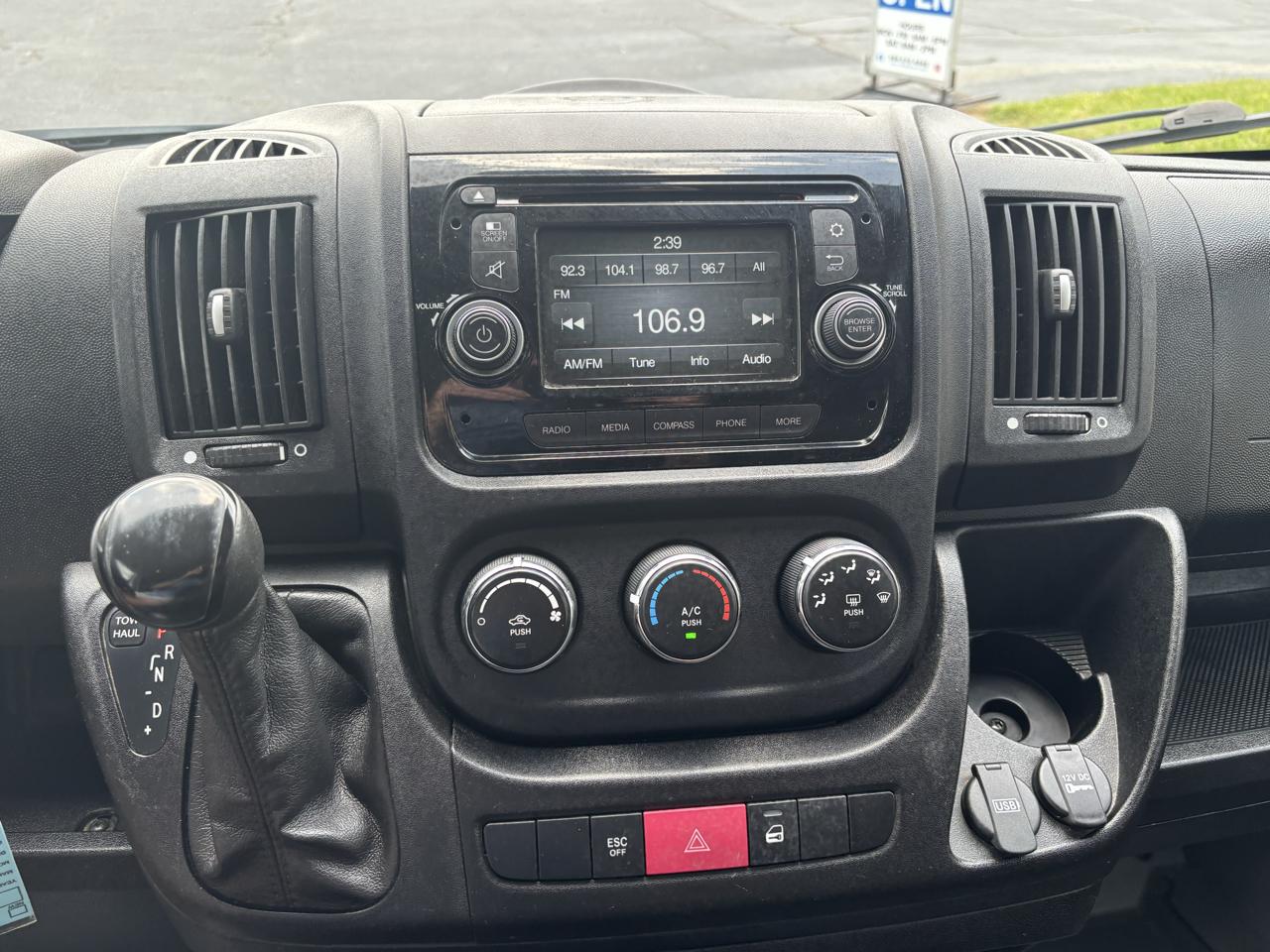 RAM Promaster 2500 High Roof Tradesman 136-in. WB 2017