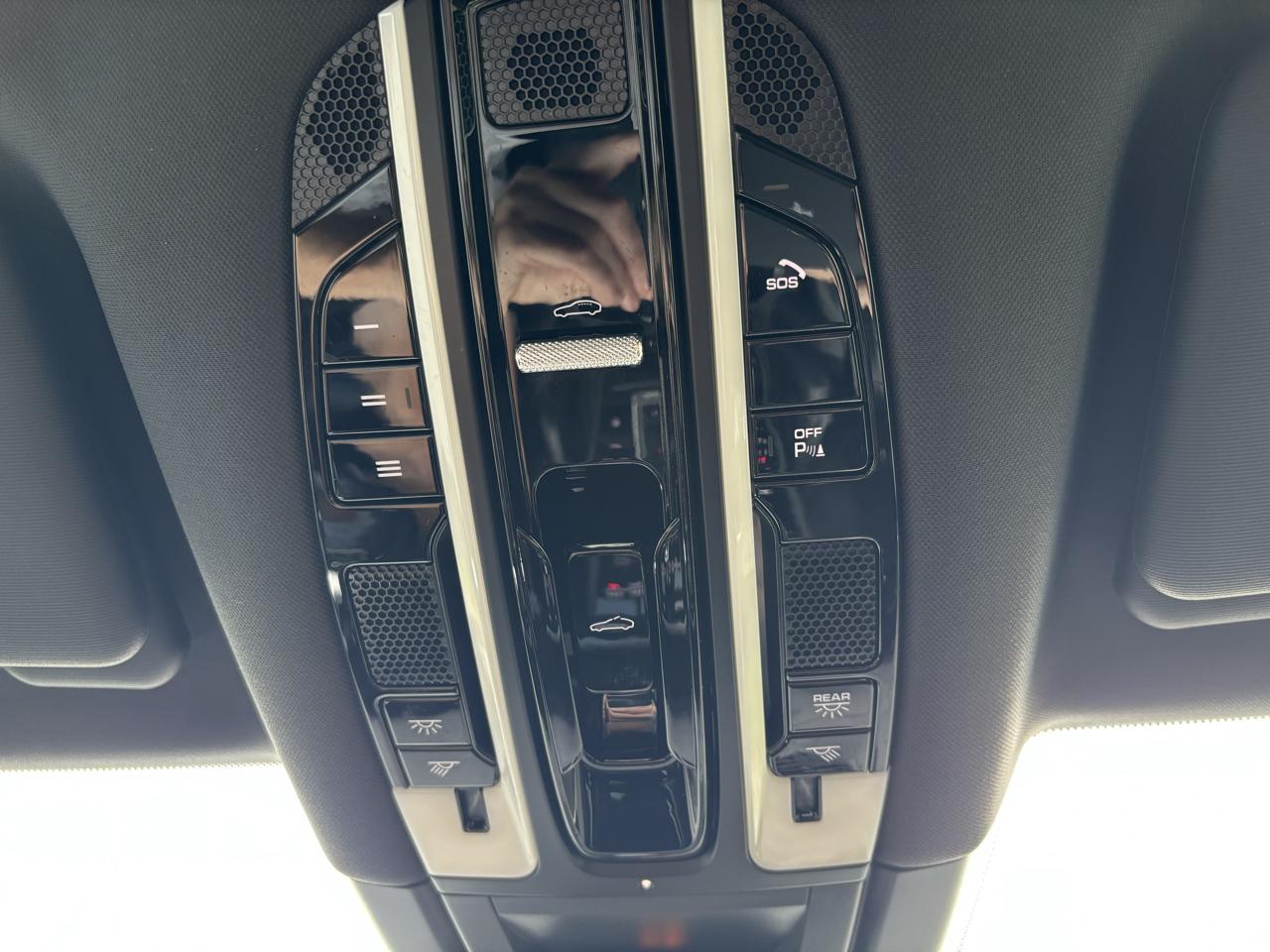 Porsche Cayenne Base 2019