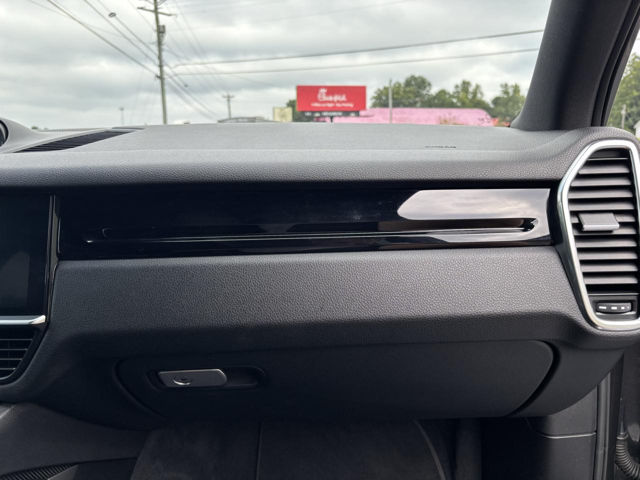 Porsche Cayenne Base 2019