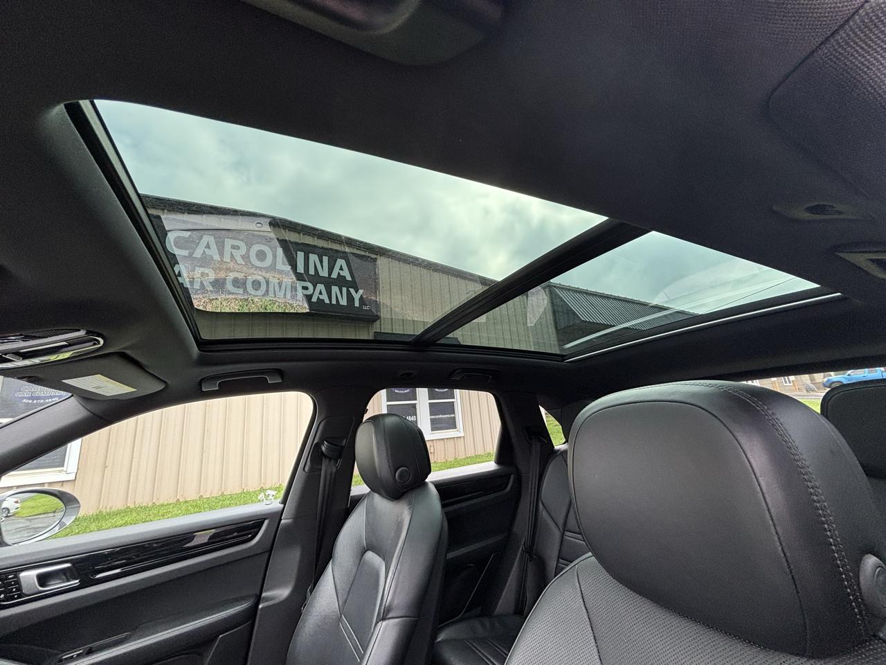 Porsche Cayenne Base 2019