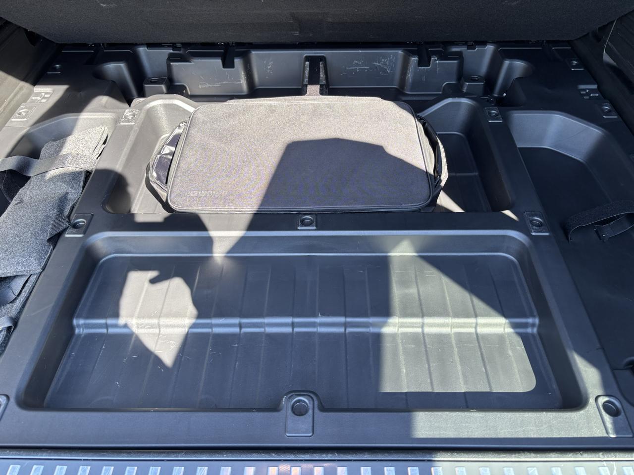 GMC HUMMER EV SUV 3X 2025