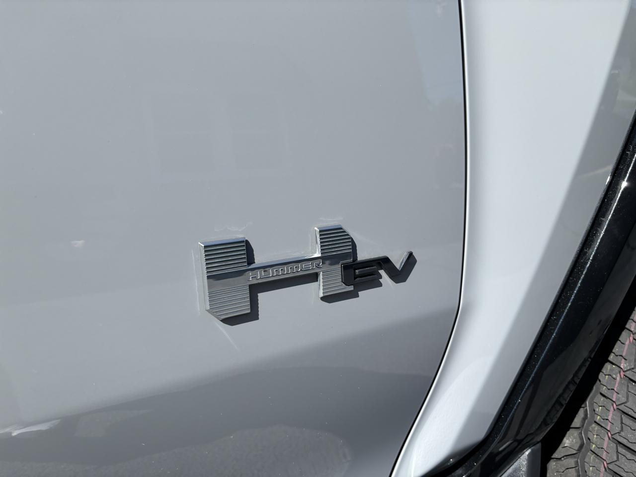 GMC HUMMER EV SUV 3X 2025