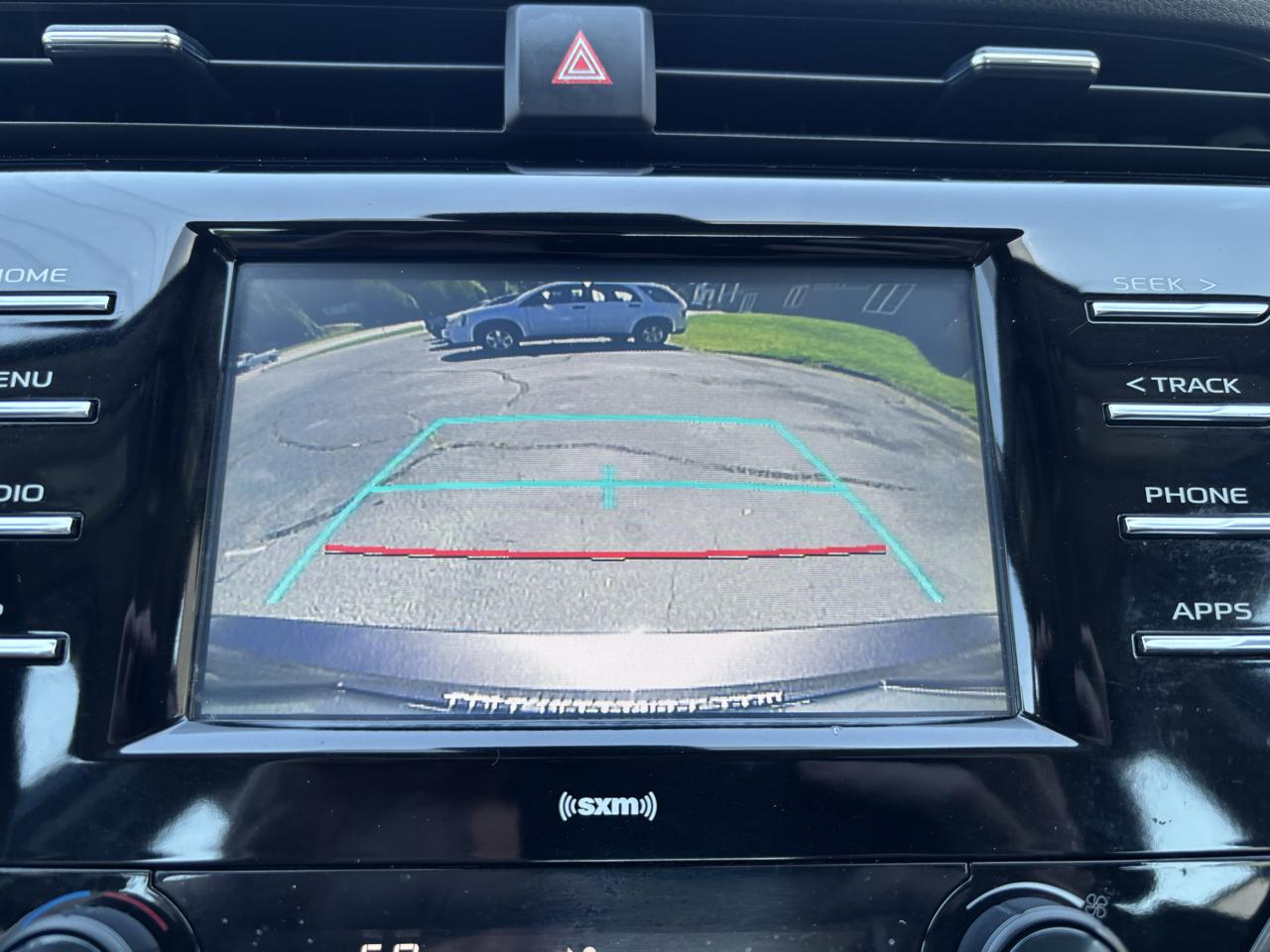 Toyota Camry SE 2020