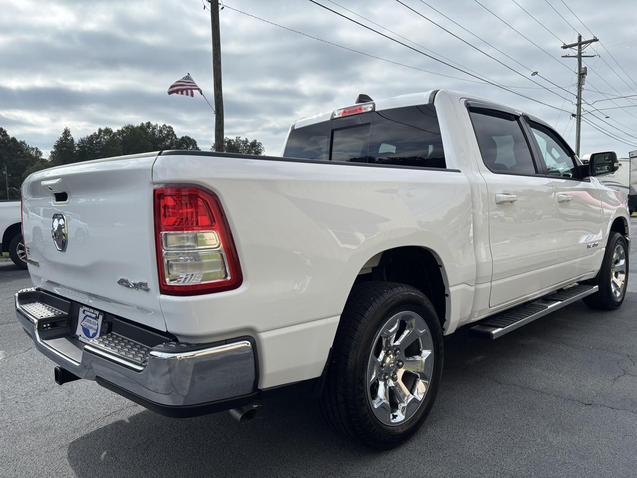 RAM 1500 Big Horn Crew Cab SWB 4WD 2022