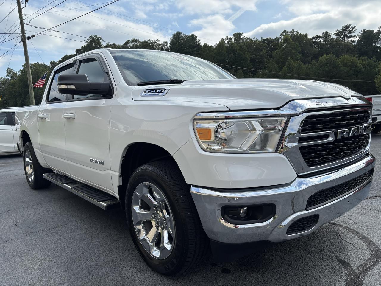 RAM 1500 Big Horn Crew Cab SWB 4WD 2022