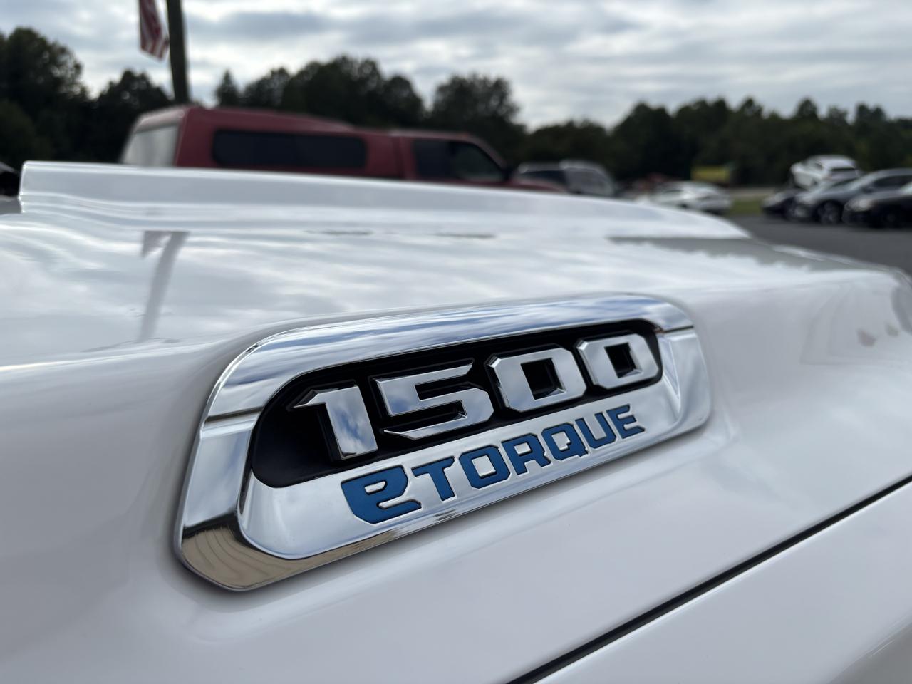 RAM 1500 Big Horn Crew Cab SWB 4WD 2022