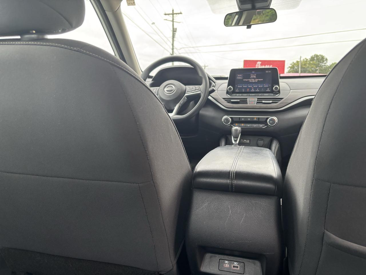 Nissan Altima 2.5 SV 2023