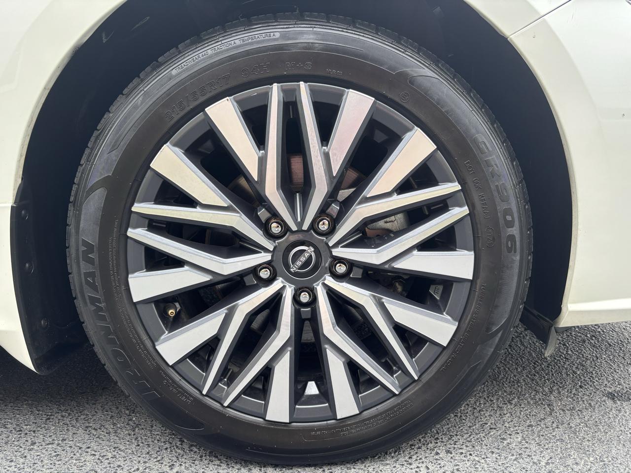 Nissan Altima 2.5 SV 2023