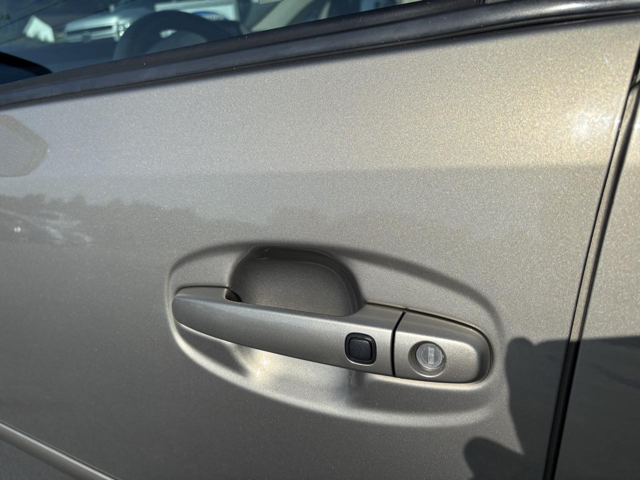 Toyota Prius 4-Door Liftback 2007