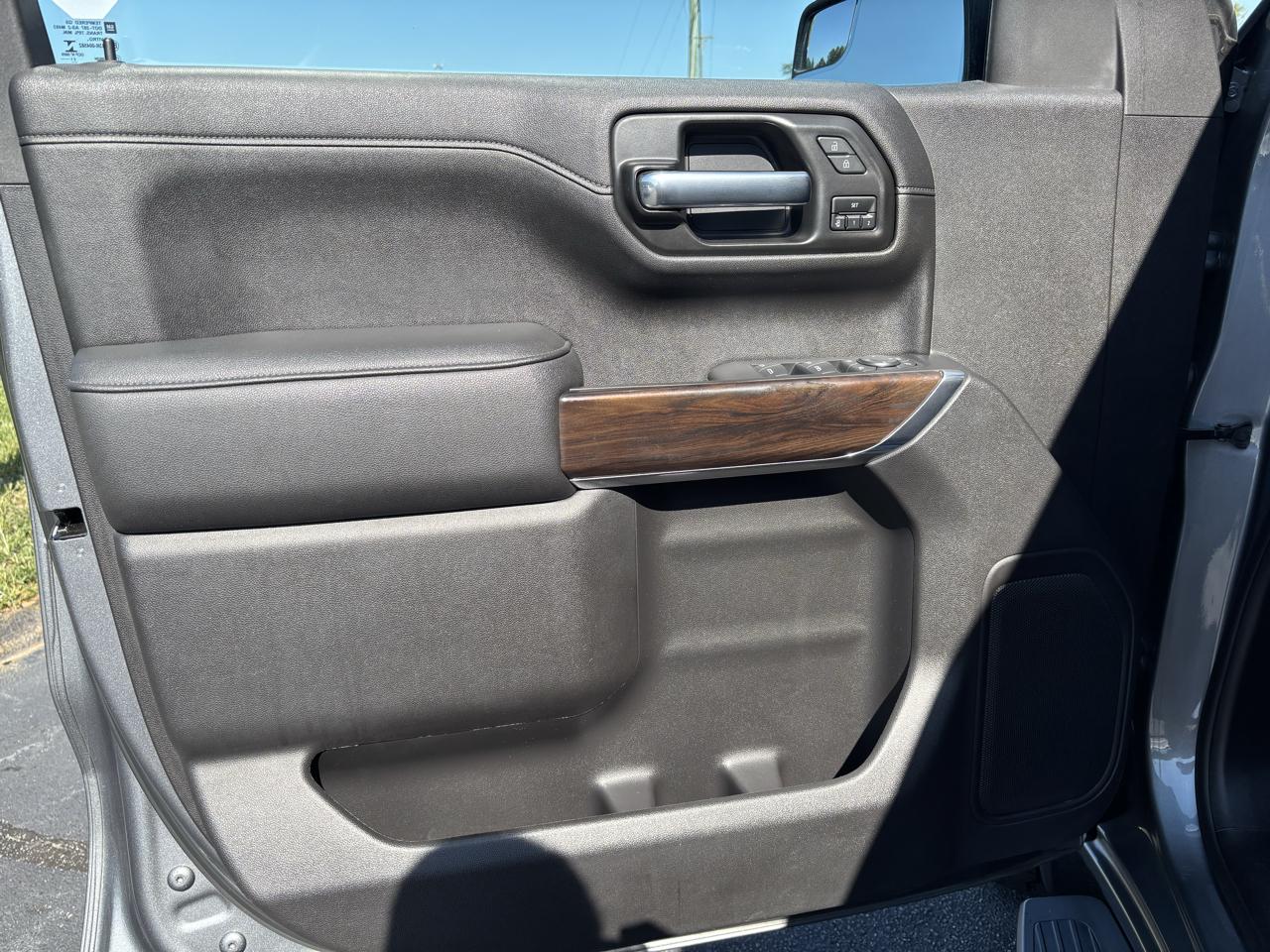 GMC Sierra 1500 SLT Crew Cab 4WD 2021