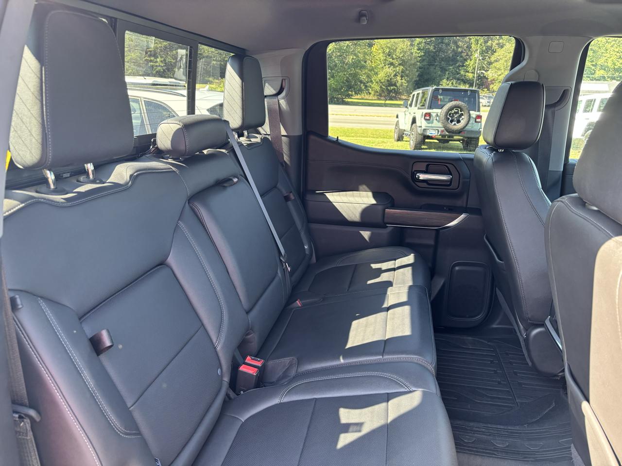 GMC Sierra 1500 SLT Crew Cab 4WD 2021