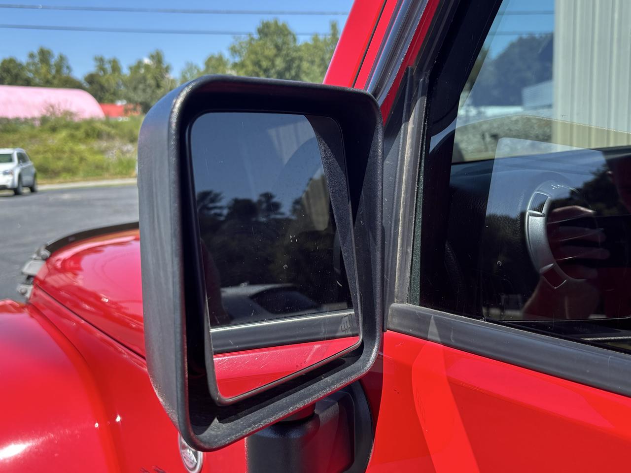Jeep Wrangler Unlimited Sahara 4WD 2014