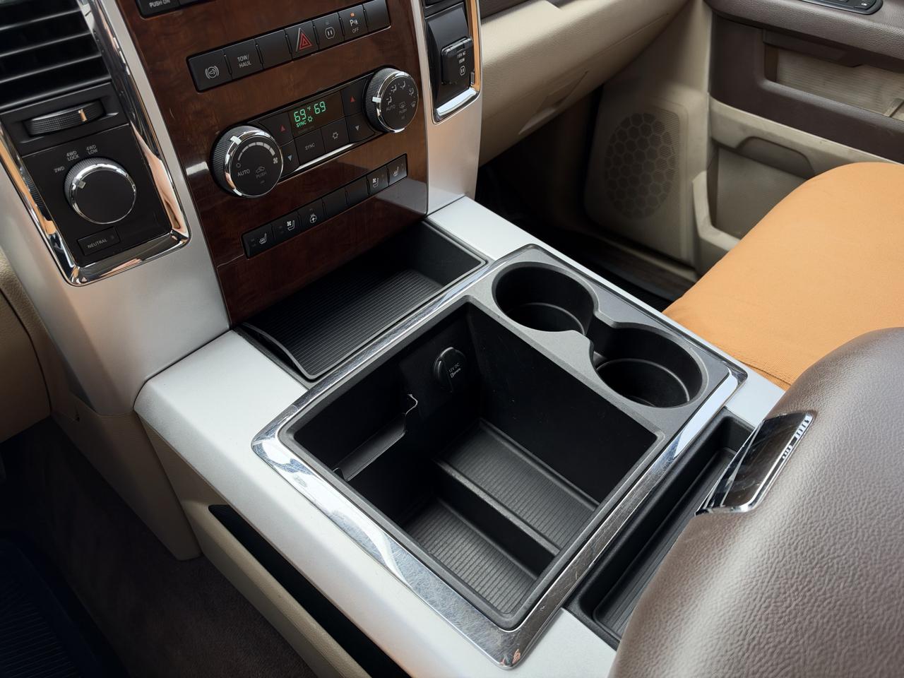 RAM 3500 Laramie Crew Cab 4WD 2011