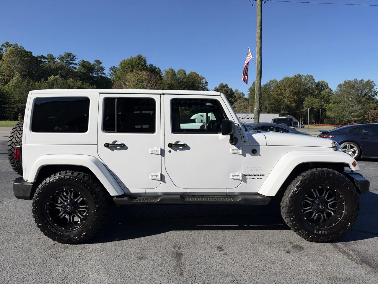 Jeep Wrangler Unlimited Sahara 4WD 2017