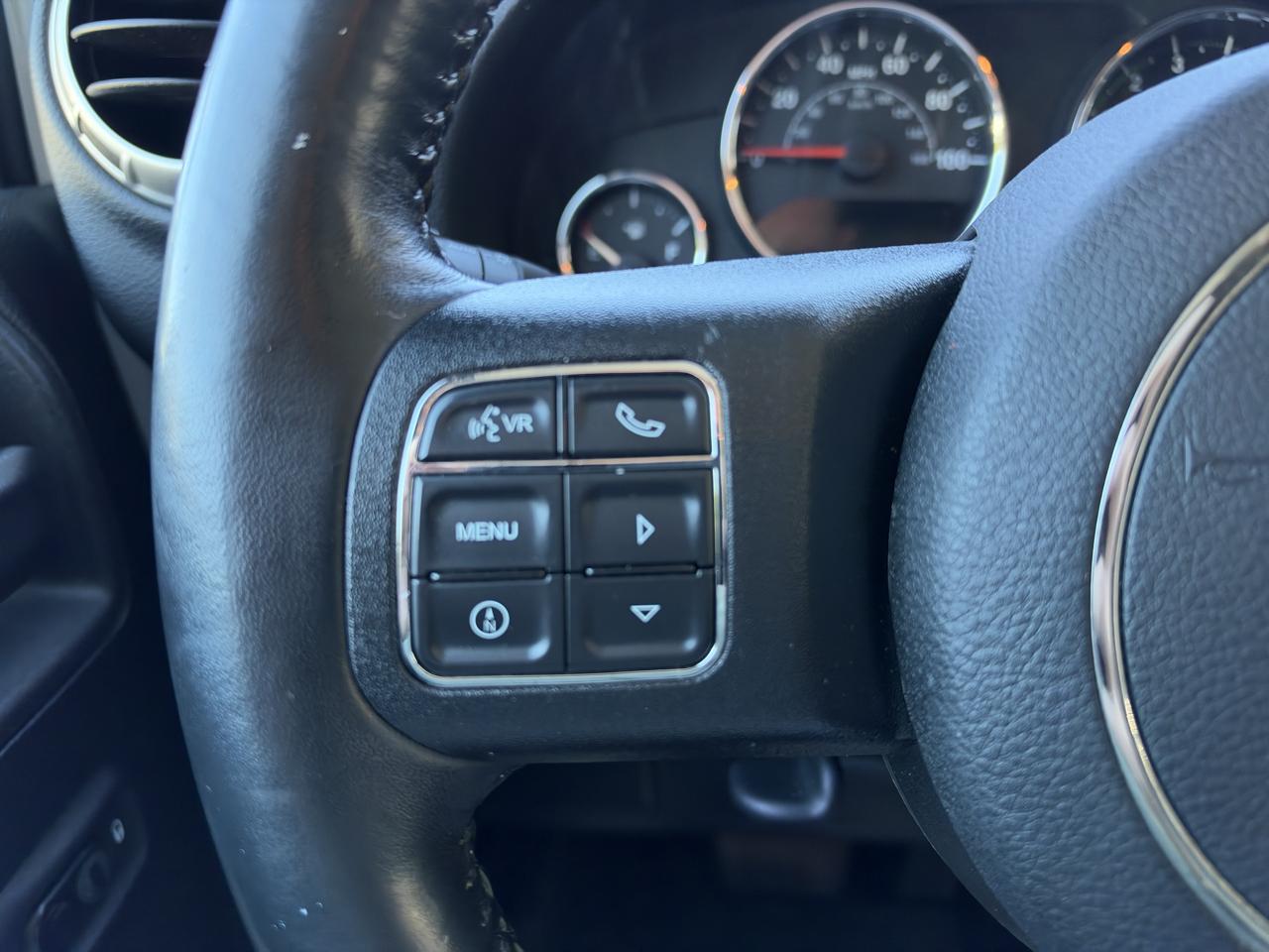 Jeep Wrangler Unlimited Sahara 4WD 2017