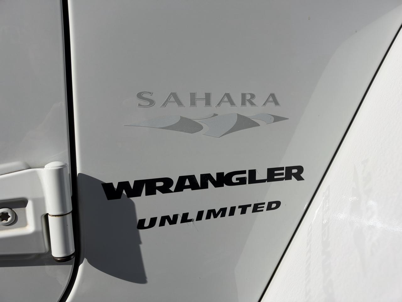 Jeep Wrangler Unlimited Sahara 4WD 2017