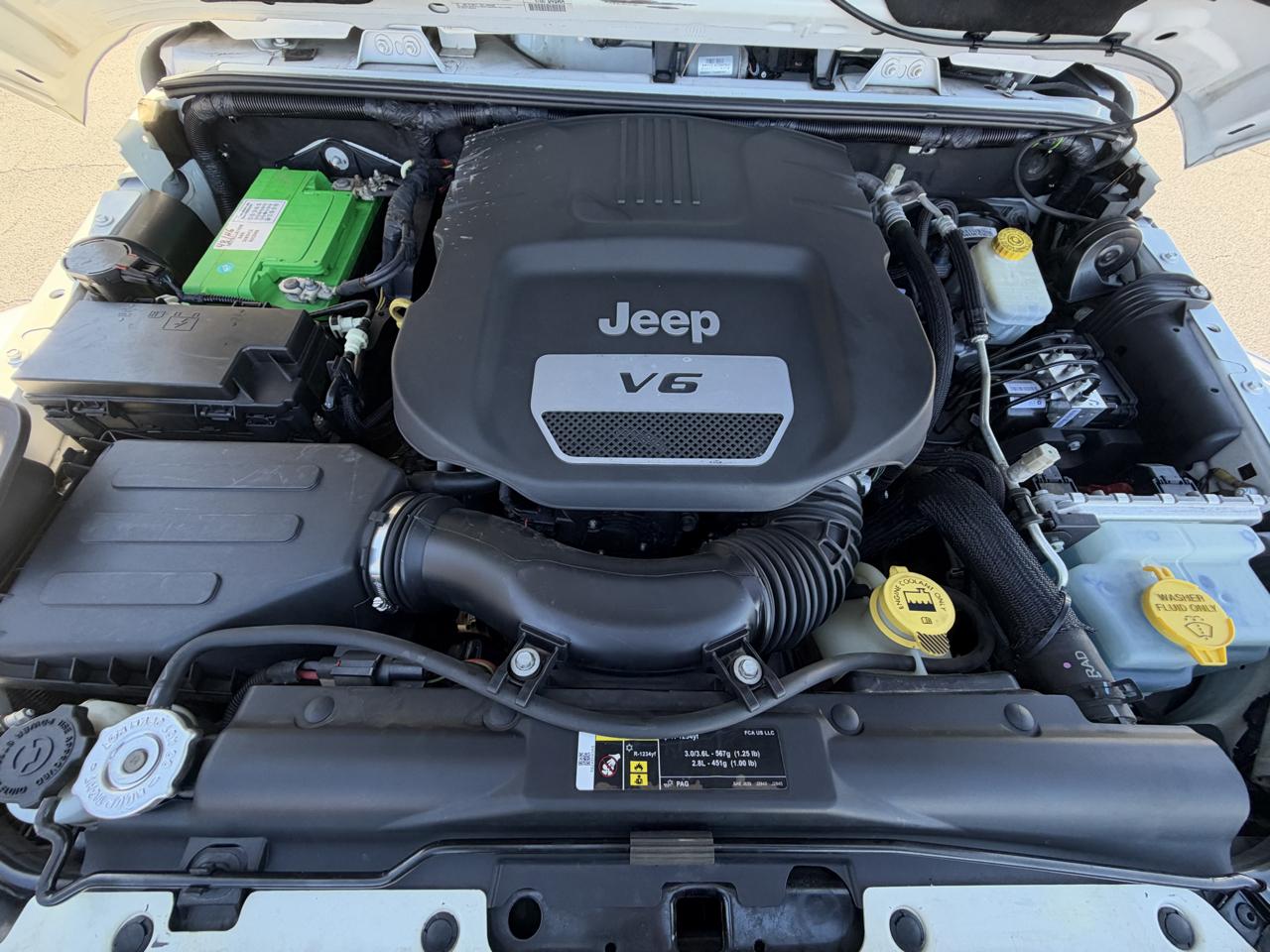 Jeep Wrangler Unlimited Sahara 4WD 2017