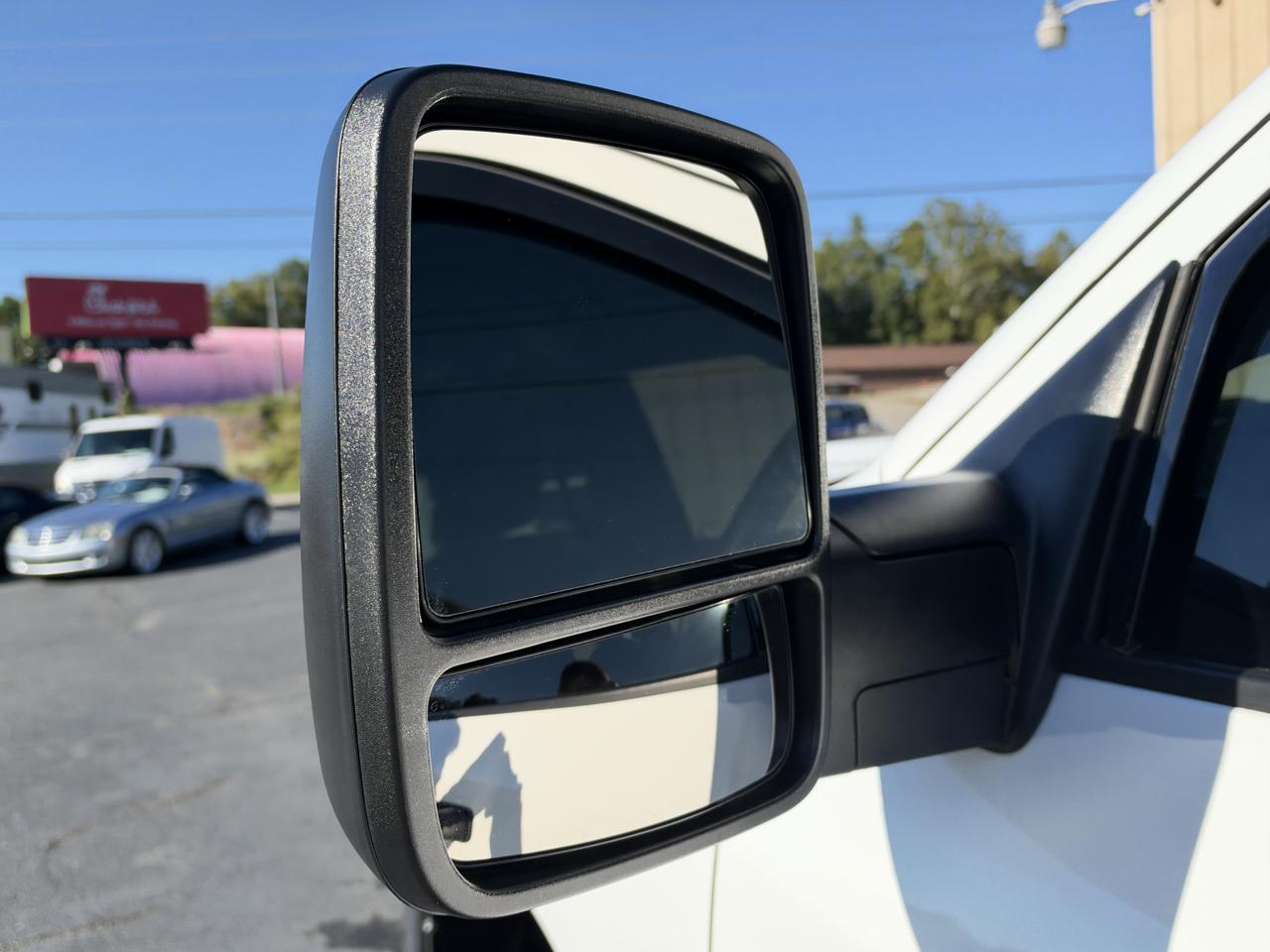 RAM 2500 Tradesman Crew Cab 4WD 2026