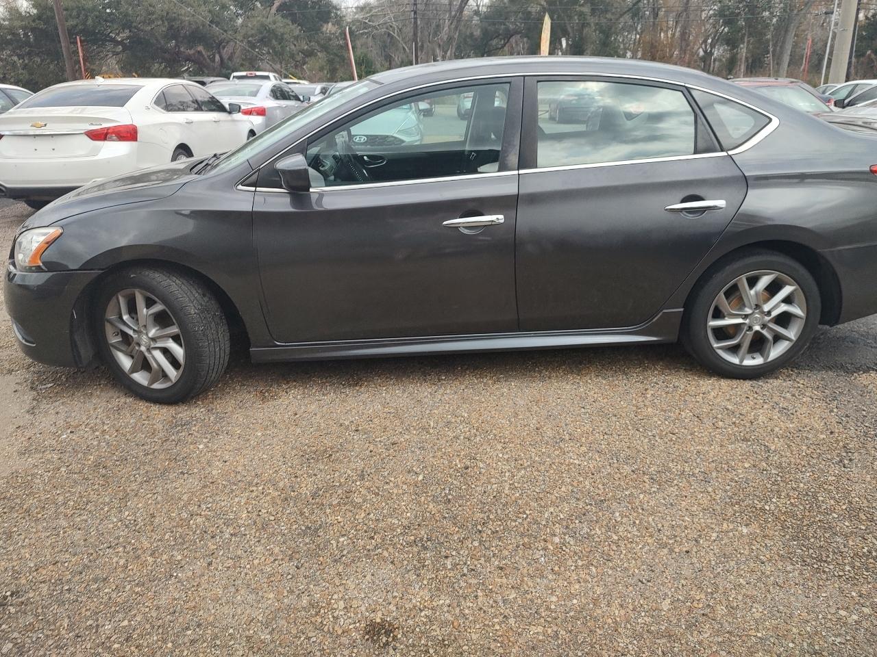 Nissan Sentra SR 4D Sedan 2014