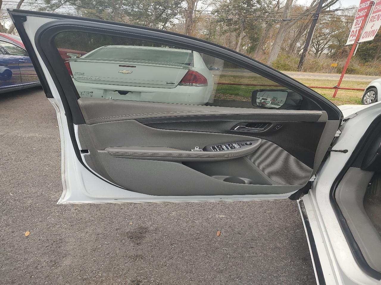 Chevrolet Impala LS 4D Sedan 2014