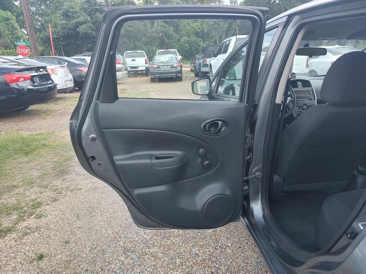 Nissan Versa Note S 2018