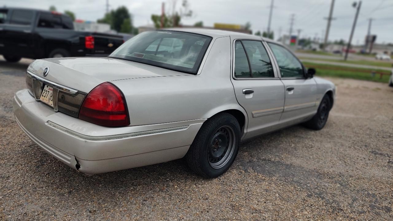 Mercury Grand Marquis LS 2010