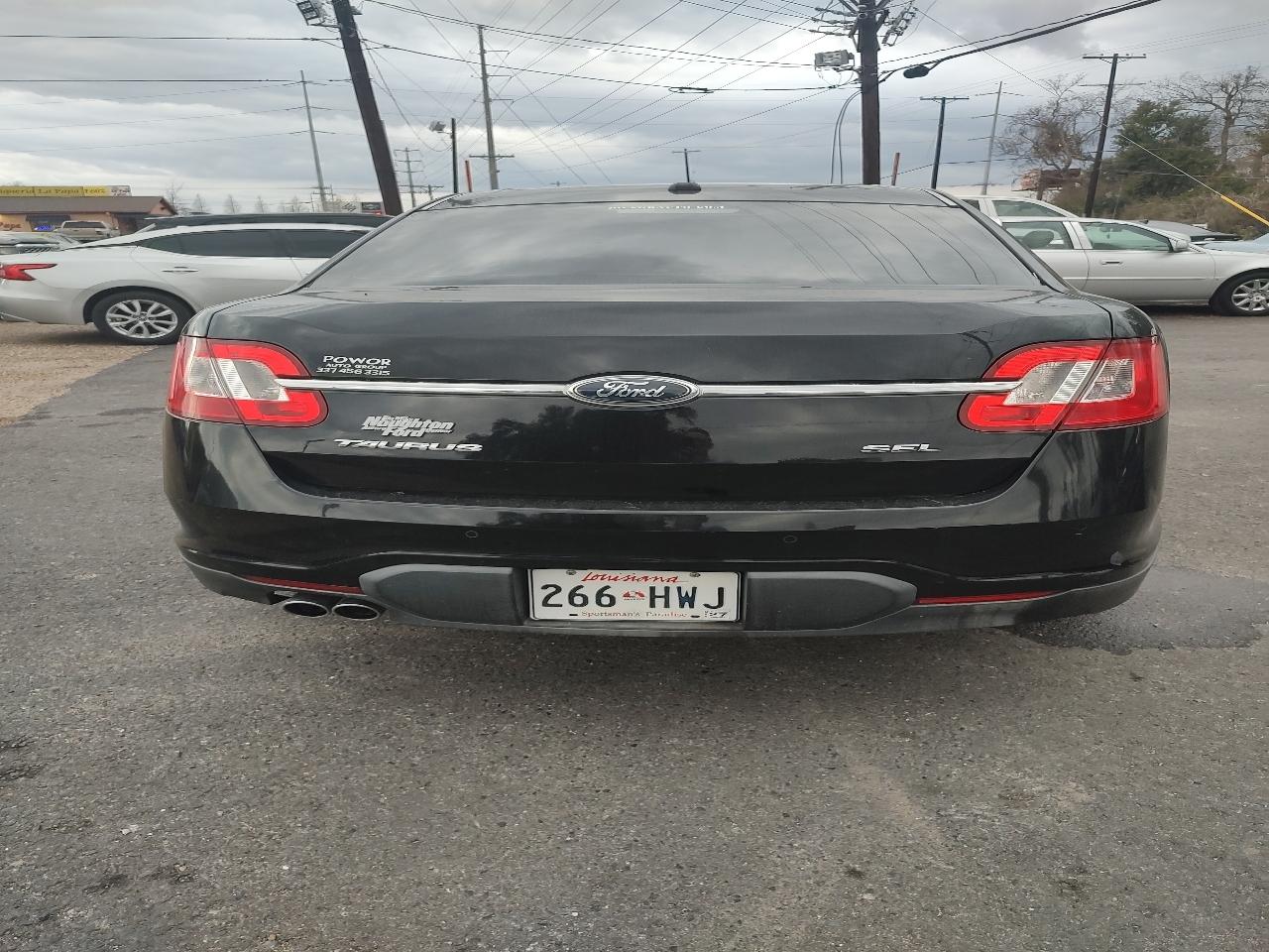 Ford Taurus SEL FWD 2012