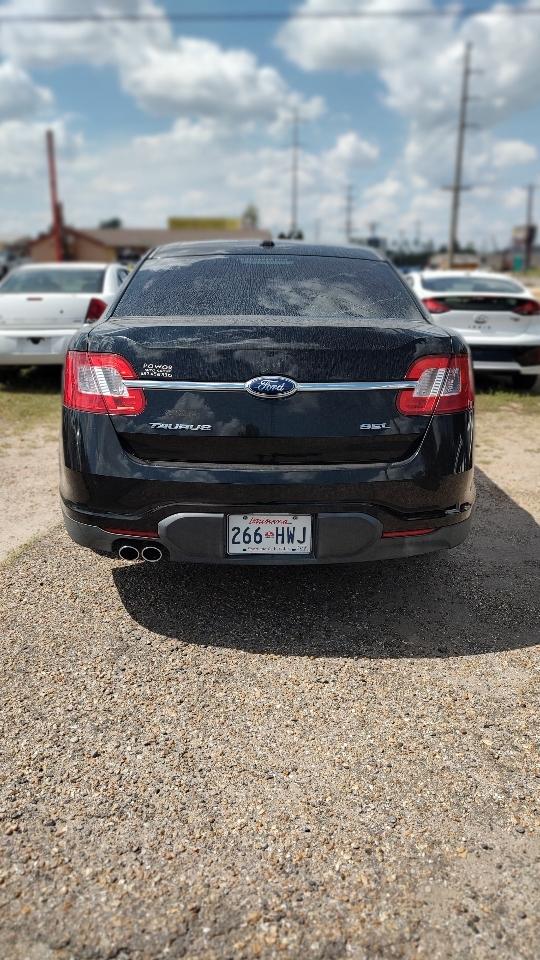 Ford Taurus SEL FWD 2012