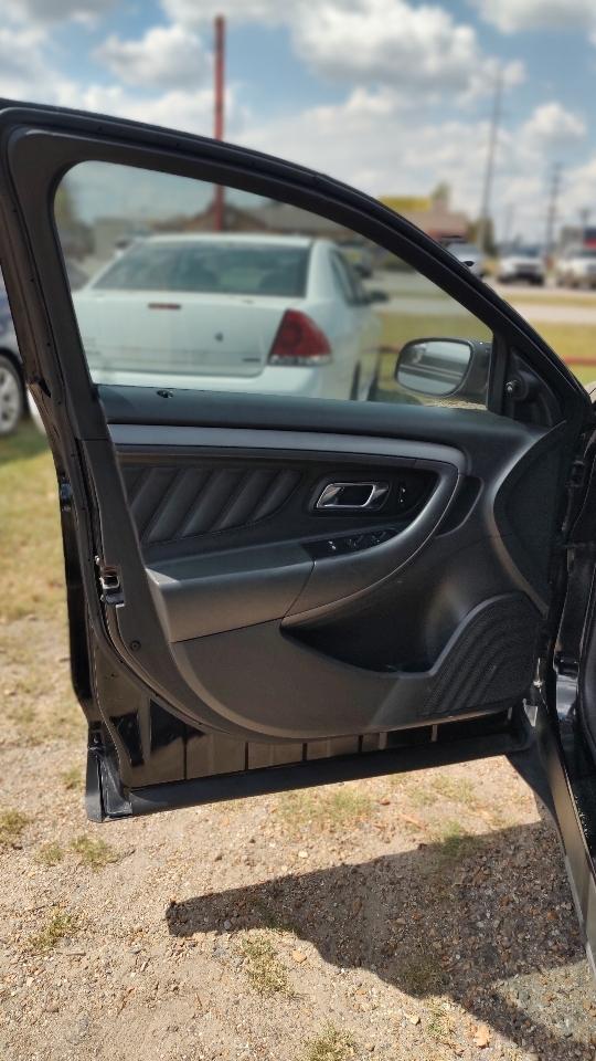 Ford Taurus SEL FWD 2012
