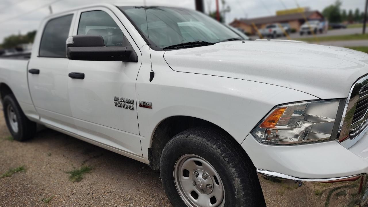 RAM 1500 Tradesman Crew Cab LWB 2WD 2018