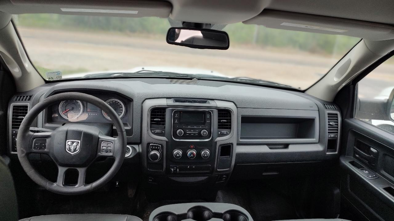 RAM 1500 Tradesman Crew Cab LWB 2WD 2018