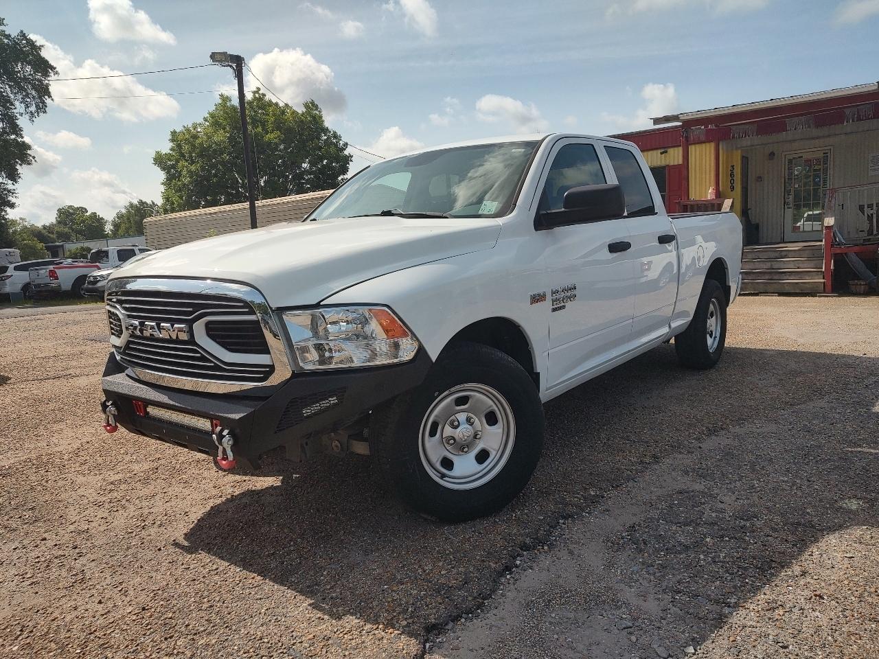 RAM 1500 Classic Tradesman Quad Cab 2WD 2019