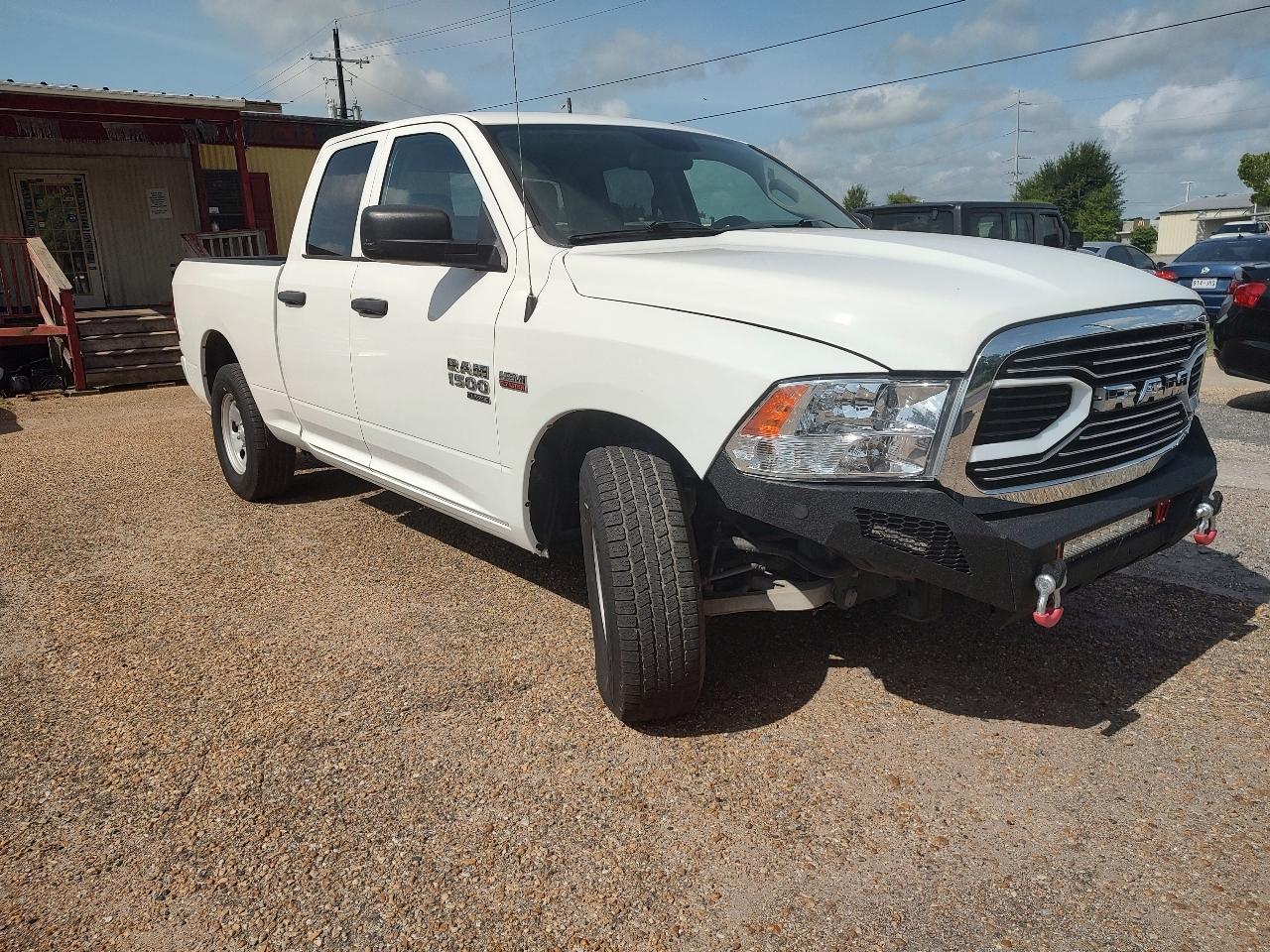 RAM 1500 Classic Tradesman Quad Cab 2WD 2019