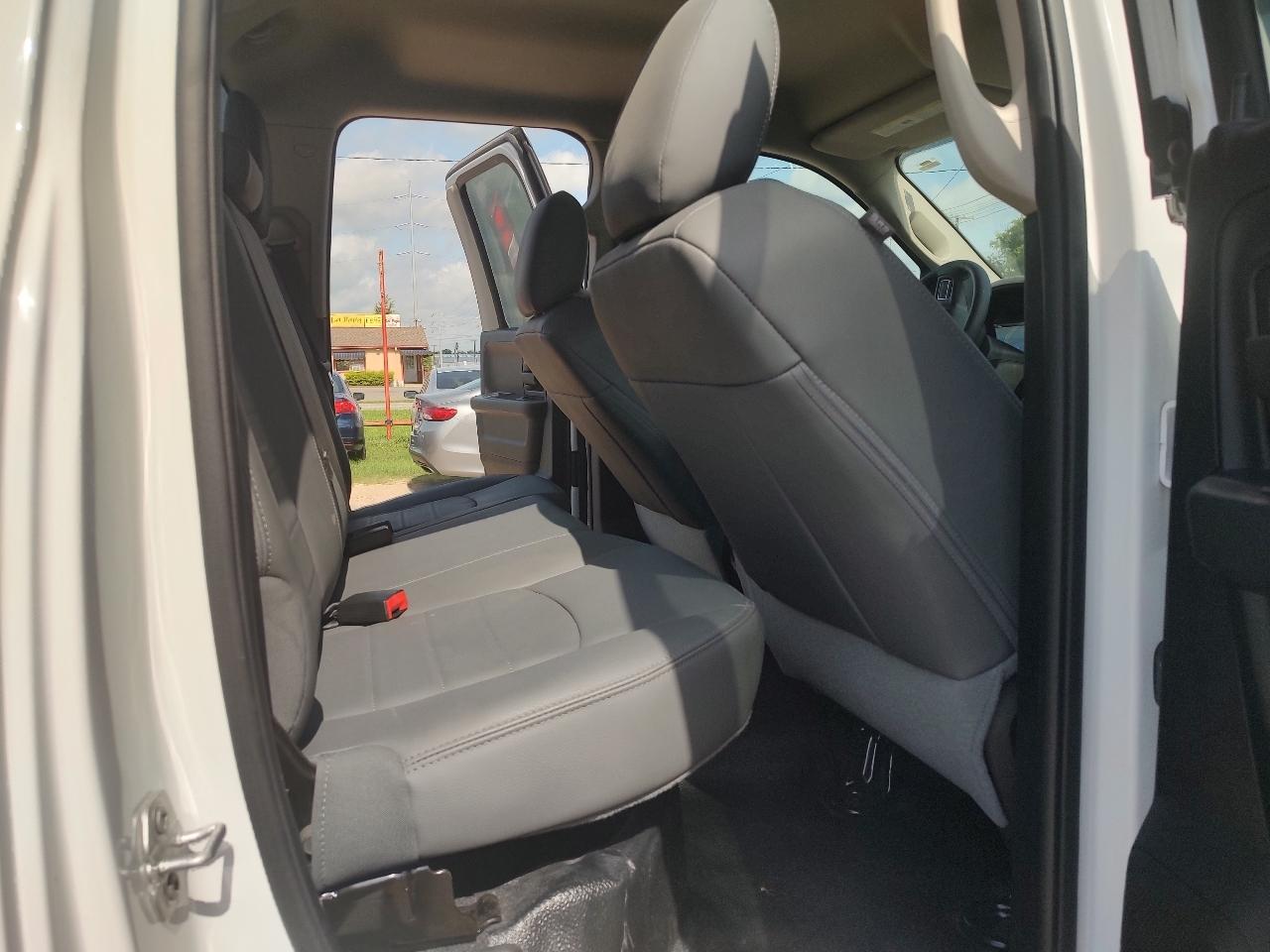 RAM 1500 Classic Tradesman Quad Cab 2WD 2019