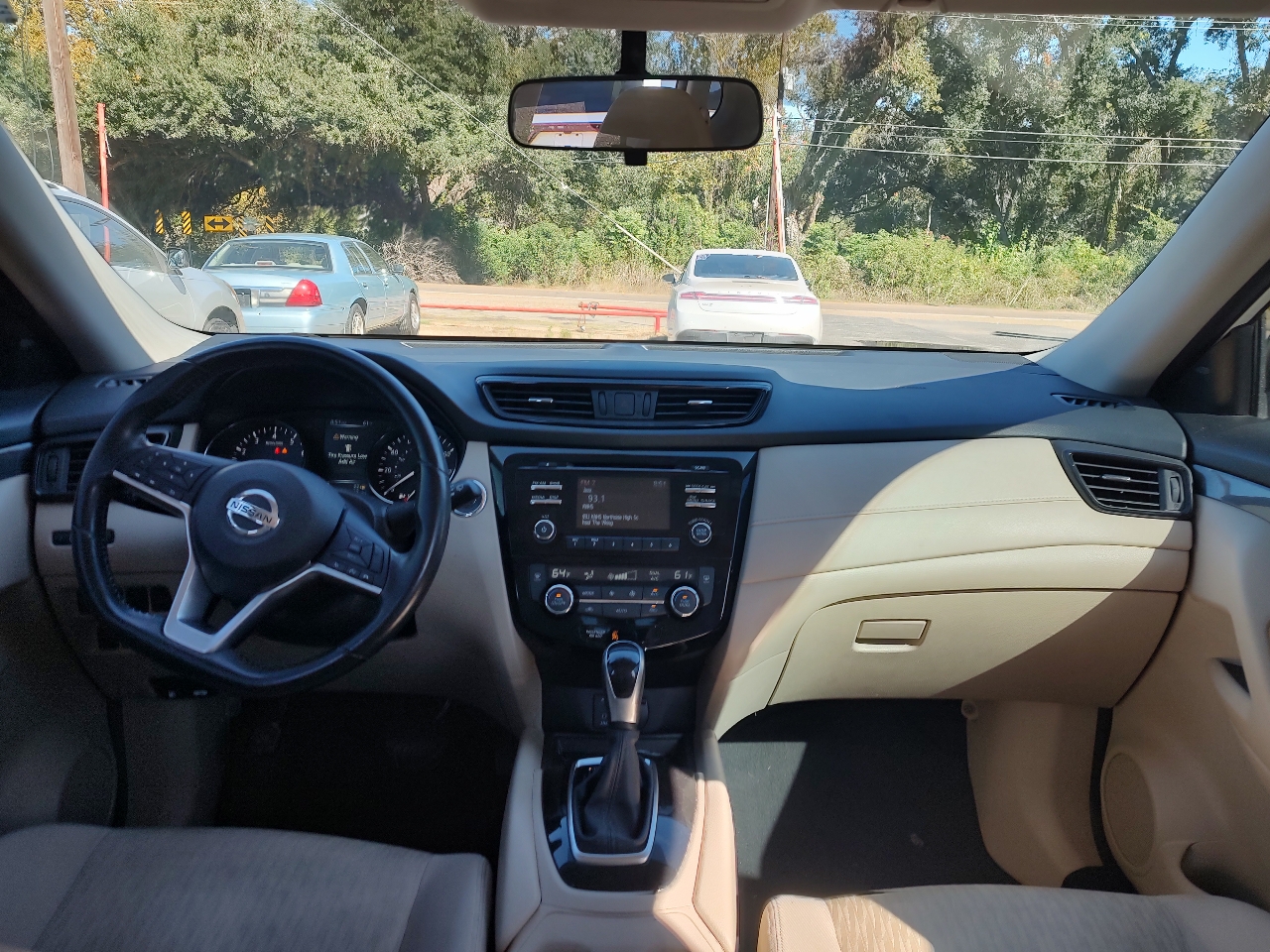 Nissan Rogue S 2WD 2017 Nissan Rogue S 2WD 2017