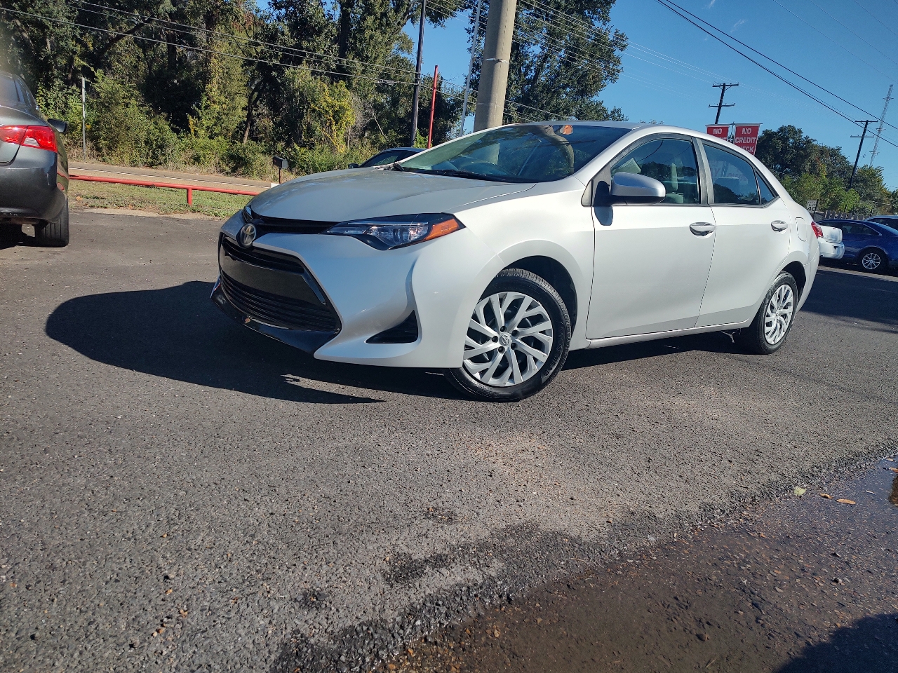 Toyota Corolla XLE CVT 2019 Toyota Corolla XLE CVT 2019