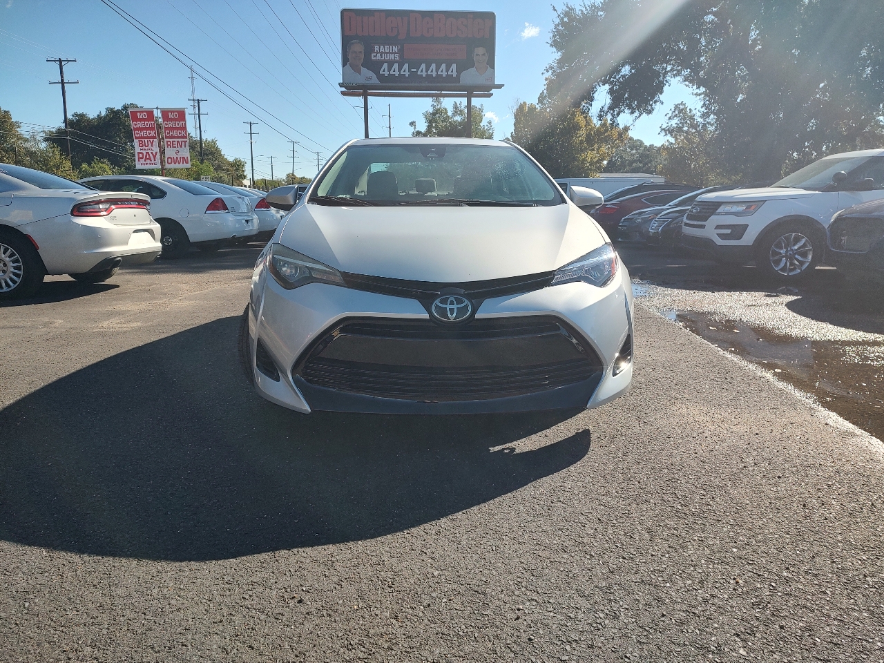 Toyota Corolla XLE CVT 2019 Toyota Corolla XLE CVT 2019