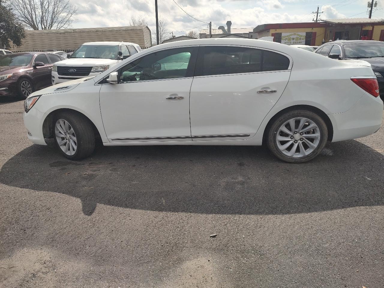 Buick LaCrosse Leather Package 2016