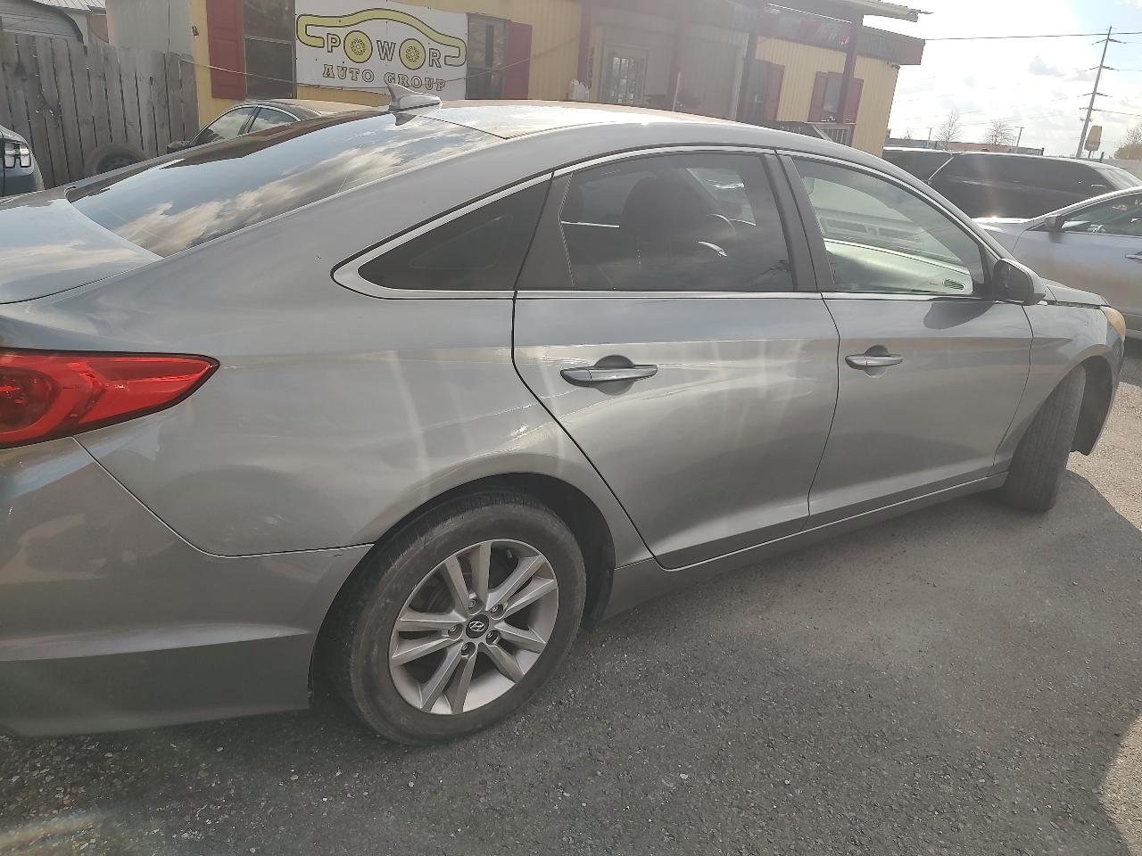 Hyundai SONATA SE/  2017