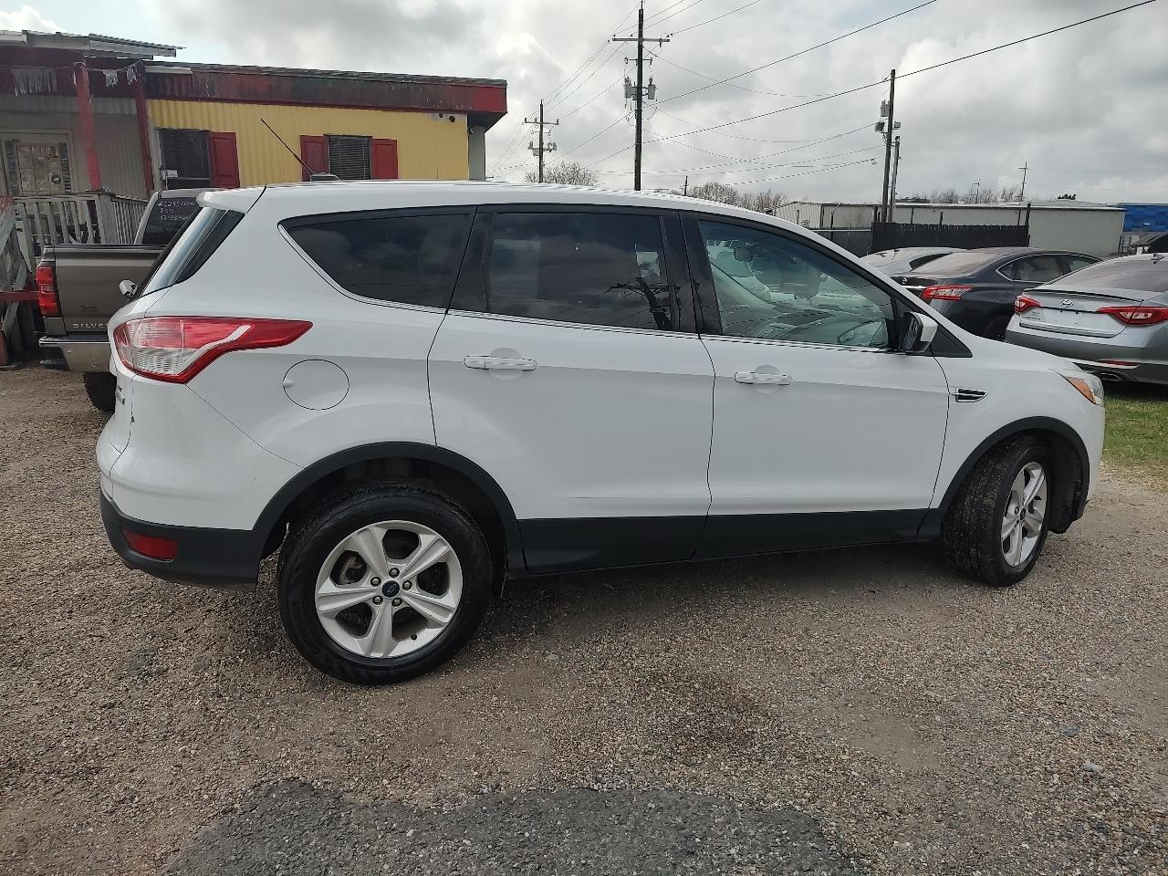 Ford Escape SE FWD 2014