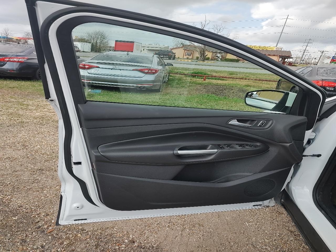 Ford Escape SE FWD 2014