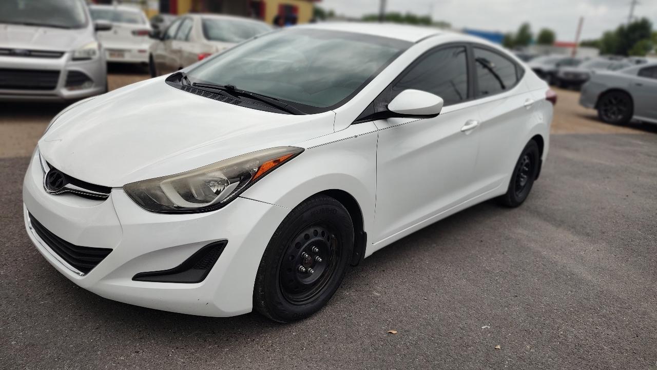 Hyundai Elantra  2016