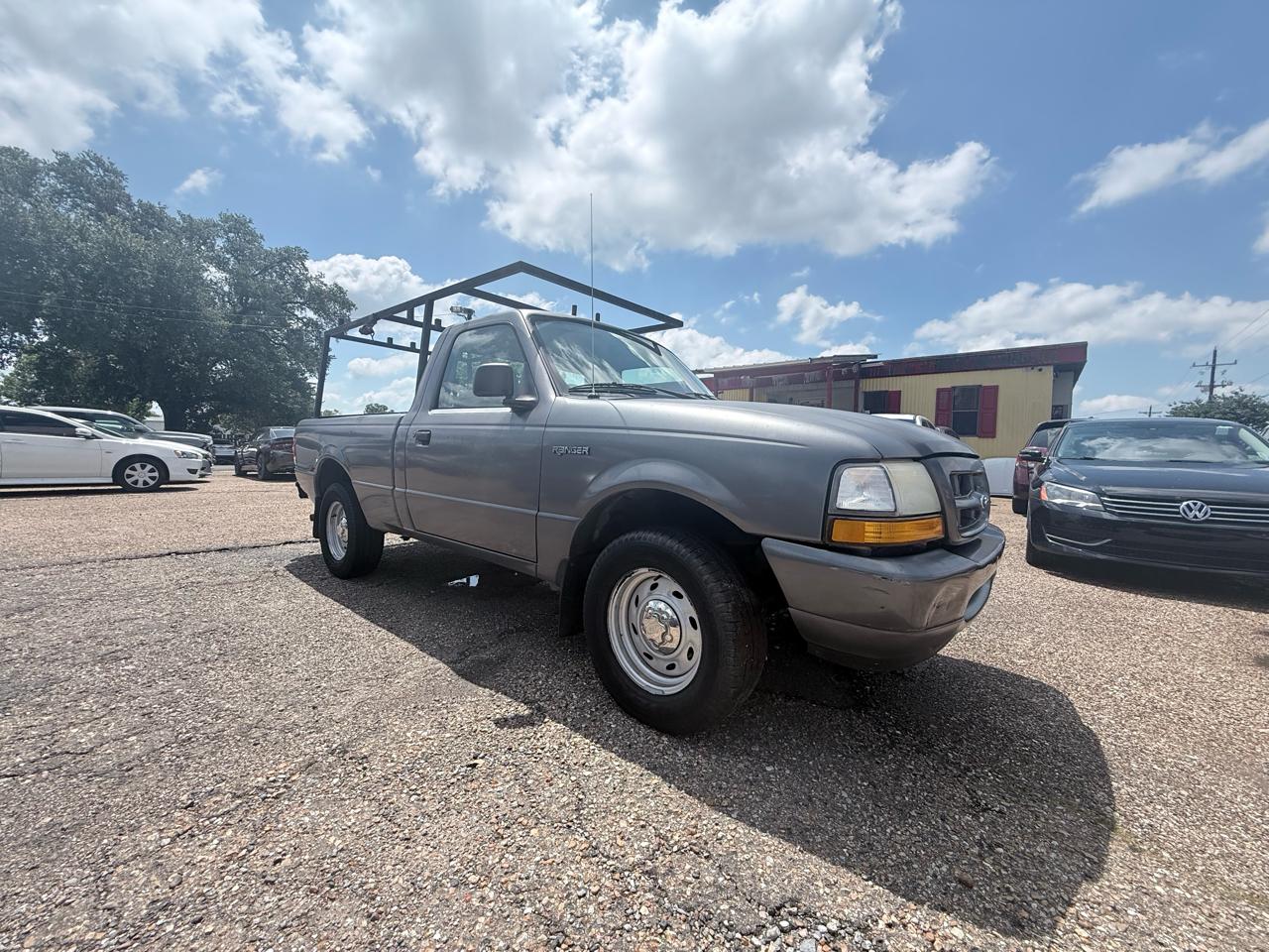 Ford Ranger XL Short Bed 2WD 2000