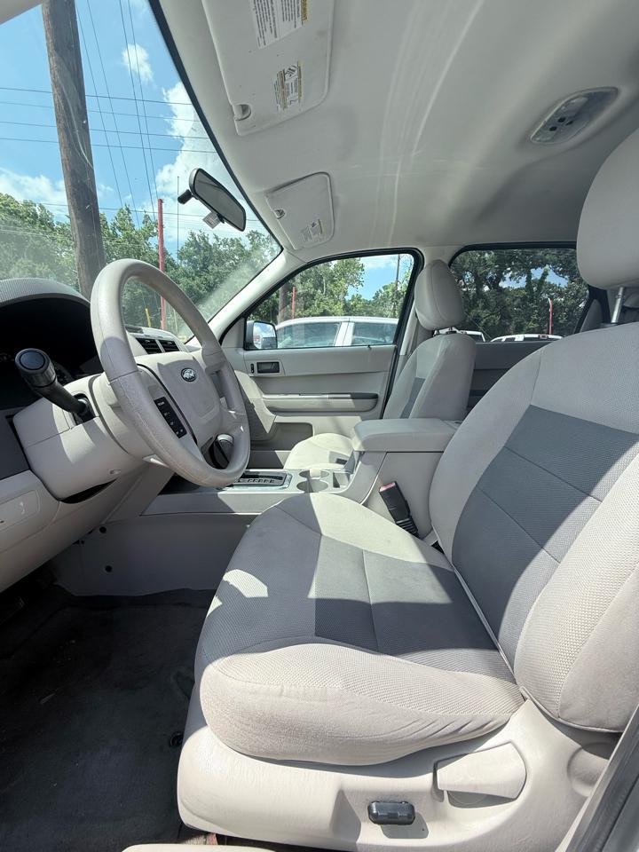 Ford Escape XLT 2WD V6 2008