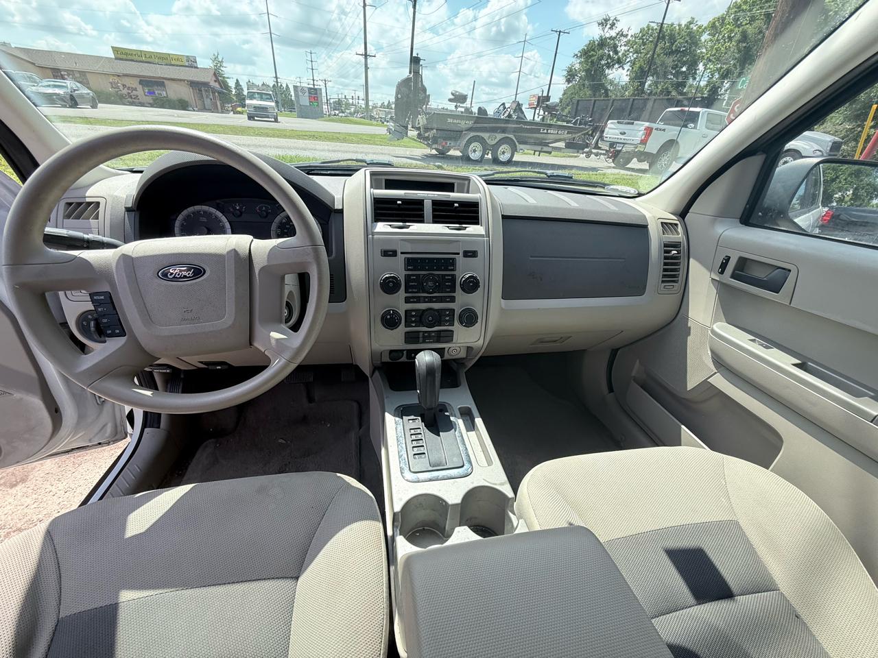 Ford Escape XLT 2WD V6 2008