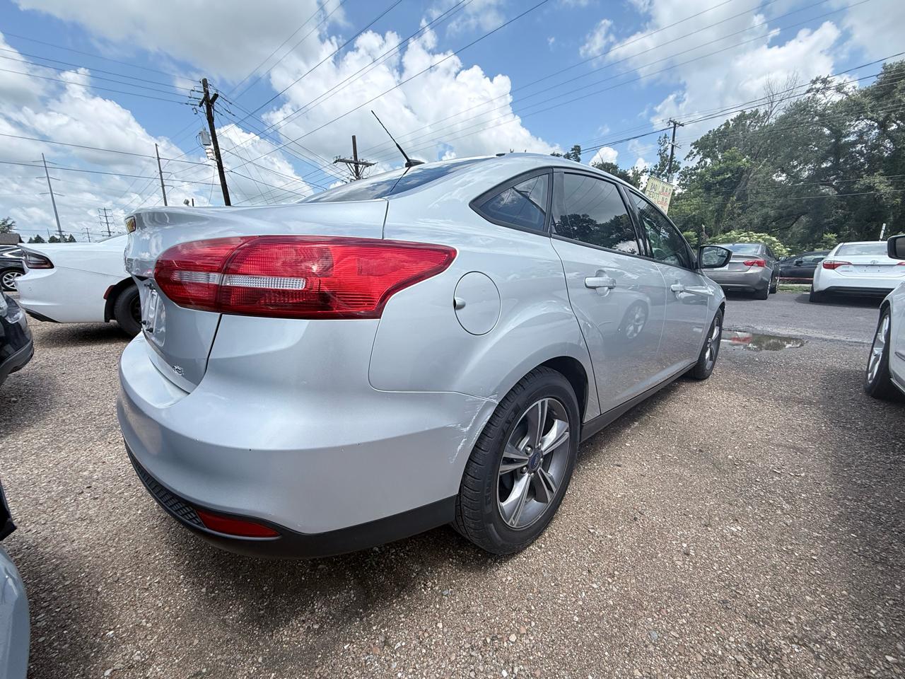 Ford Focus SE Sedan 2018